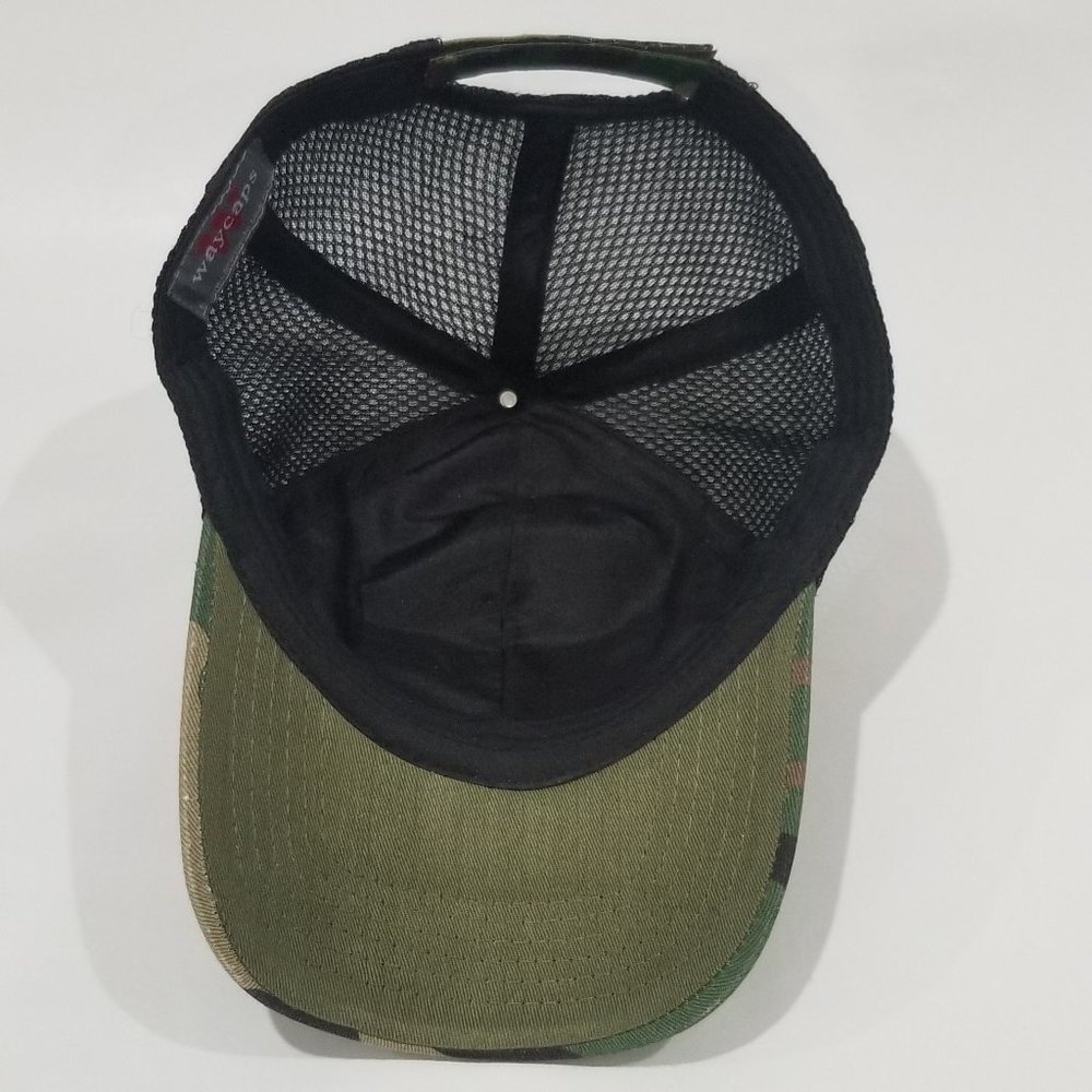 WayCaps - Camo USA Flag Mesh Adjustable Cap - Picture 10 of 13